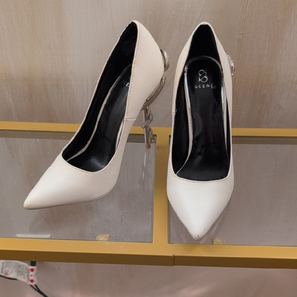 Scene Weaver White Stiletto Heels Elegant Minimalist Design
